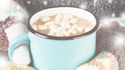 snow mittens hot cocoa